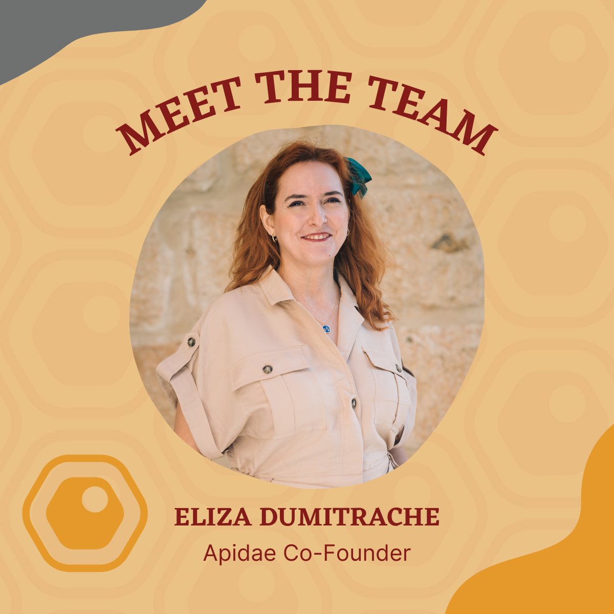 Eliza Dumitrache - Apidae's Growth Marketing Expert